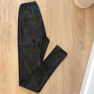 Aritzia Wilfred Free Daria Pant